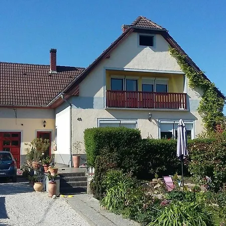 Apartman Petra *